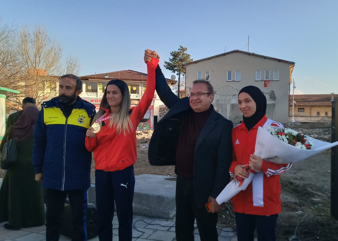 Akçadağ’lılaradan Boks Şampiyonası Hatice Akbaş Karşılaşma Töreni