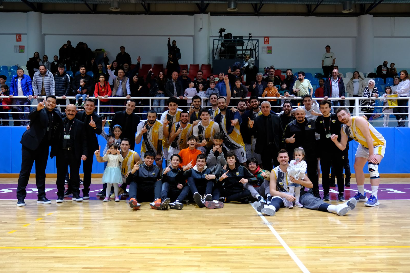 Basketbolda Konya Büyükşehir Belediyespor Fırtınası