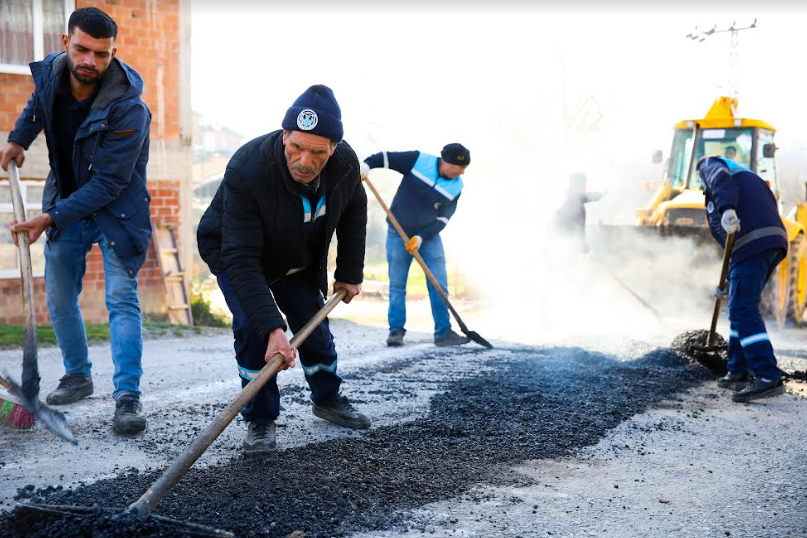 Battalgazi’de Yol Yapım Çalışmalarına Tam Gaz Devam