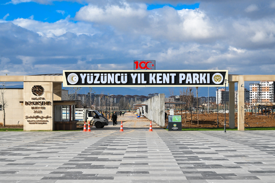 Büyükşehir Belediyesi 100.Yıl Kent Parkı Bölgeye Nefes Aldıracak