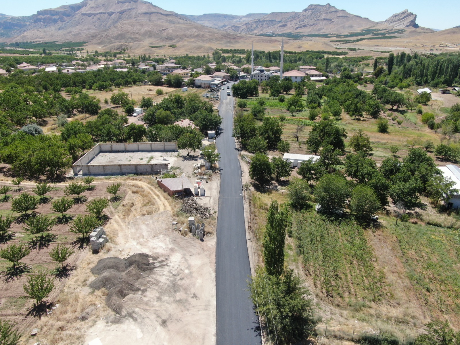 Doğantepe Mahallesinin Yolları Asfaltlandı