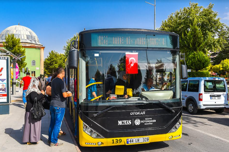 LGS’ye Girecek Öğrencilere Ücretsiz Hizmet Verecek