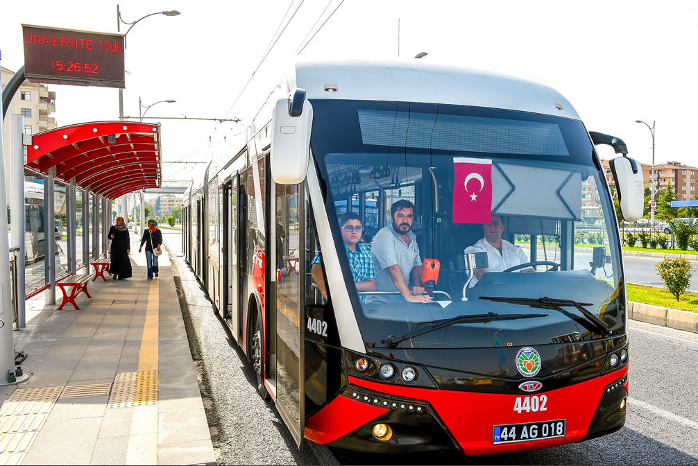 Malatya'da YKS’ye Girecek Öğrencilere Ulaşım Ücretsiz